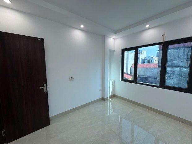 Nhà mới ở ngay - lô góc - ba thoáng - ngõ nông thoáng - 7177850