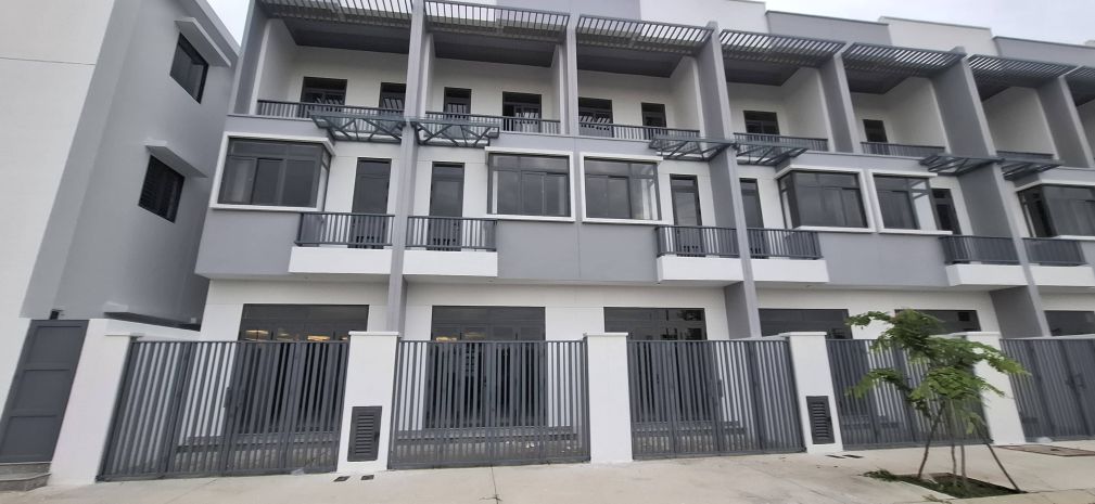 Nhà phố ngay kcn lớn nhất việt nam - giá chỉ 2,1 tỷcăn 7178401