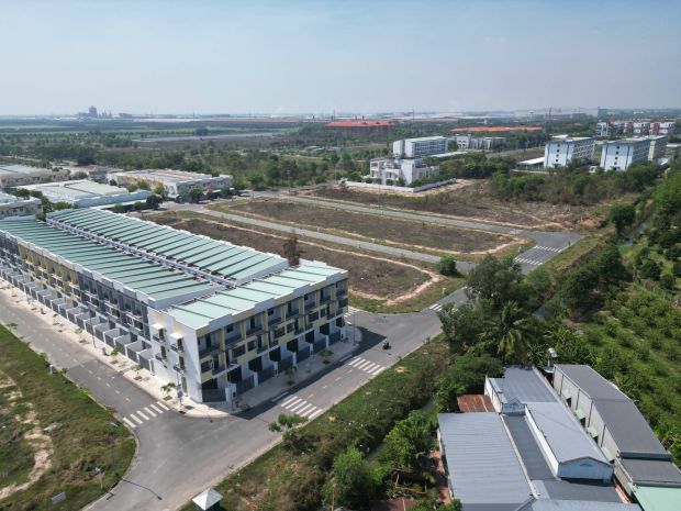 Nhà phố ngay kcn lớn nhất việt nam - giá chỉ 2,1 tỷcăn 7178404