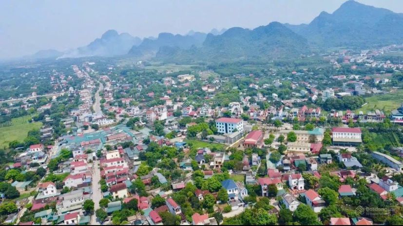 Hot cực! 122m² thổ cư trục chính cổ đông gần hồ, pháp lý 7178723