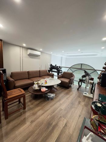 Mặt phố hồng tiến 45m2, 7 tầng vỉa hè đá bóng, dòng tiền 7178981