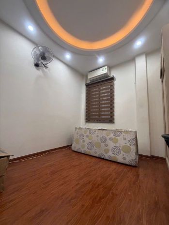 Bán nhà bồ đề long biên,oto,đỗ cổng,dân xây,lô góc,58m 7179995