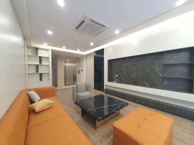 Ngọc thụy  nhà 6 tầng thang máy  ô tô đỗ cổng  ở sướng, 7180134