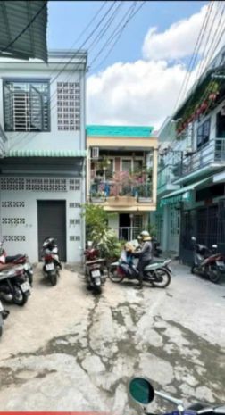 85. nhà 5 triệu 2 phòng ngủ gần công viên lưu hữu phước 7180188