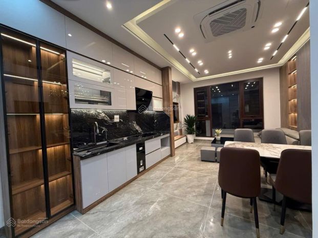 Bán nhà phố 40m2 tại bạch mai, 13,85 tỷ, 3pn, 4wc, 5 tầng, 7181243