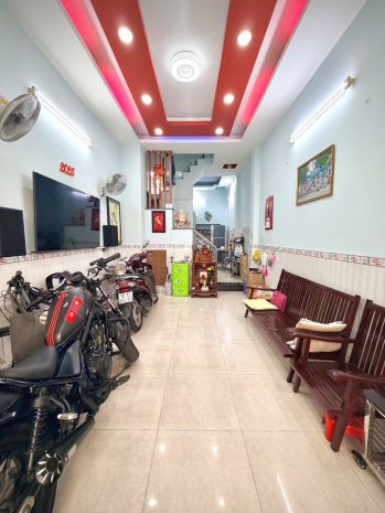 Bán nhà 4 tầng, đường số 27  đối diện trường đh công 7182226