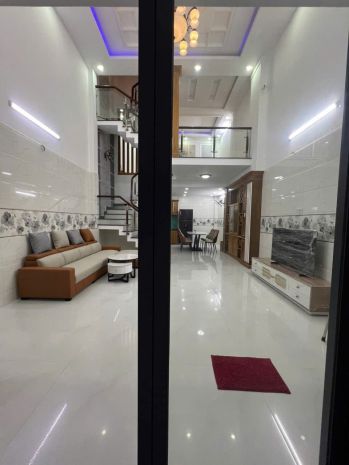 Chính chủ bán nhà 3 tầng, hẻm ô tô thông đường nguyễn văn 7183352