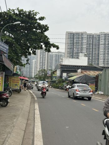 6,6 tỷ, 152m2 , mt 6m dòng tiền 16 trtháng với 9 phòng trọ 7184411