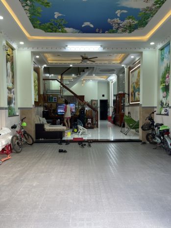 Bán nhà 2 tầng dĩ an,shr thổ cư,đường 2 ô tô thông,kinh 7184934