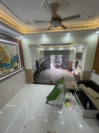 Bán nhà 2 tầng dĩ an,shr thổ cư,đường 2 ô tô thông,kinh 7184935