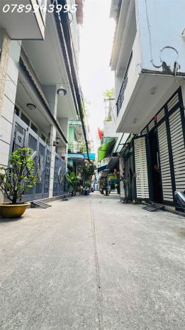 Bán nhà quận 10  4 tầng - nhà mới - hẻm 4m trước nhà  giá 7185719