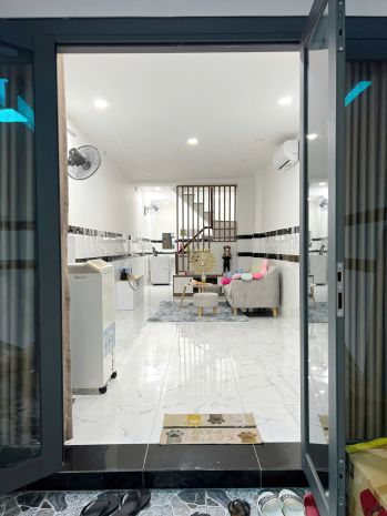 Cho thuê nhà mới 2 tầng full nội thất hxh đường dạ nam 7185743