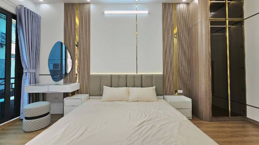 Bán nhà hoàng văn thái, phân lô, gần phố, nở hậu, 5t thang 7188033