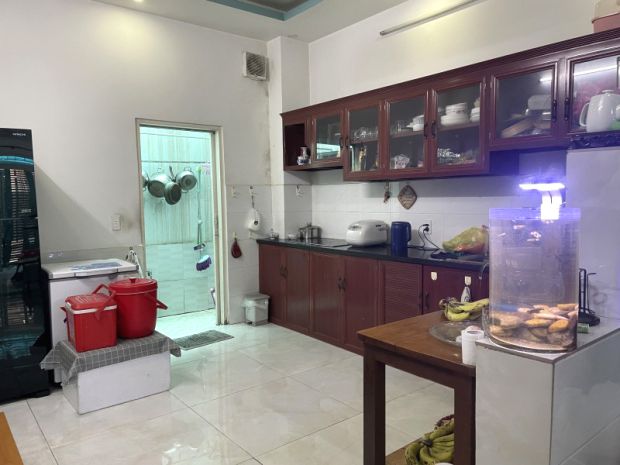 Ngộp bank! nhà 3 tầng mới sát kdc hồng long  60m2 - xe tải 7189711