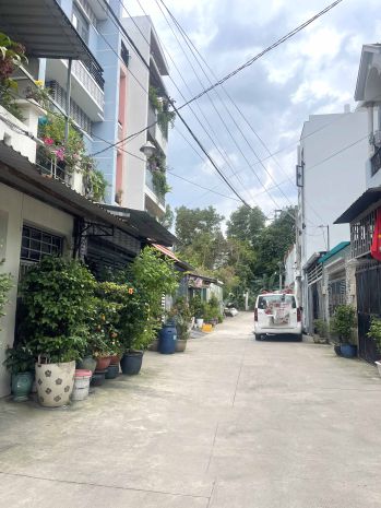 Ngộp bank! nhà 3 tầng mới sát kdc hồng long  60m2 - xe tải 7189714