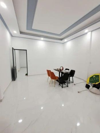 Nhà hxh  đường số 3  bình tân  giáp tân phú  dt 4.8x13m 7189886