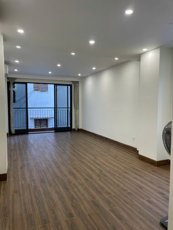 Chính chủ cho thuê văn phòng mới  huỳnh thúc kháng, đống 7190113