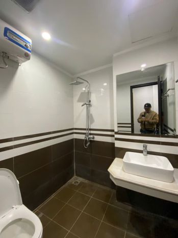 Bán nhà dân xây bát khối  long biên  5 tầng  30m²  ở 7191854