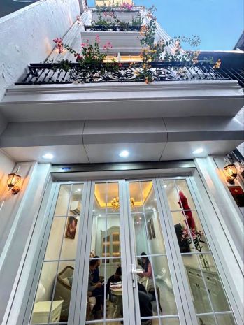 Lạc long quân 38m x7 tầng thang máy 13,8 tỷ-ngõ thông,ô 7192532