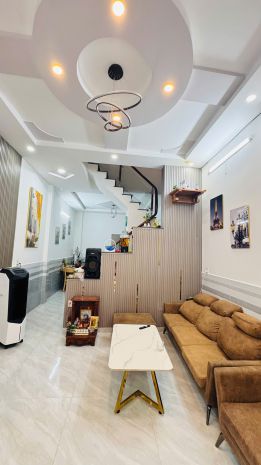 Nhà 1 đẹp ở ngay  410  2 tầng btct  hẻm ô tô 4.5m 7193405