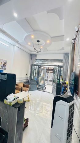 Nhà 1 đẹp ở ngay  410  2 tầng btct  hẻm ô tô 4.5m 7193407