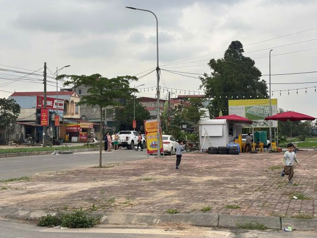 Đất chính chủ - mặt tiền đường khu vực thôn tiên cầu, xã 7194576