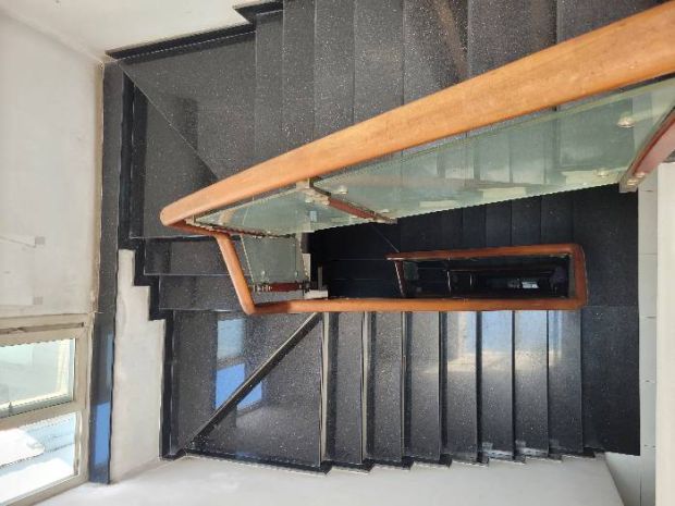 Rẻ 7 tỷ, mặt tiền 6 tầng kinh doanh đường 3 tháng 2, dt: 7195476