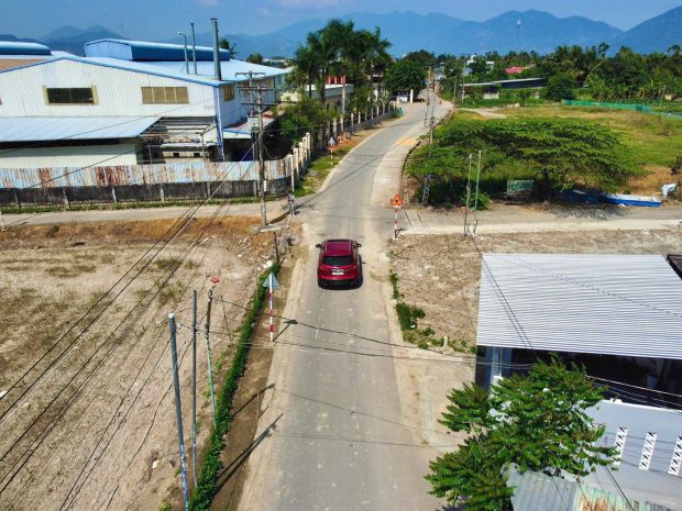 Bán đất diên an diên khánh cũ  thổ cư 100, đường 8m, 7196087