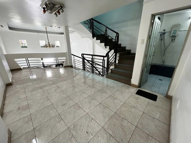 Bán nhà măt tiền hoàng xuân nhị -  giao khuông việt, 5x21m, 7196473