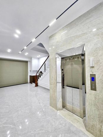 Bán nhà an dương  vương  thang máy oto vào nhà  nhà đẹp ở 7196518
