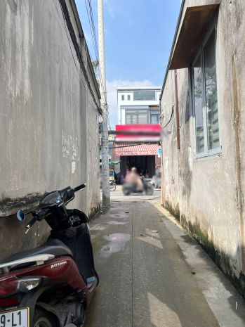 Nhà 2 tầng 6.4x9.8m sát đường phạm thế hiển p7q8. giá: 5 7204137