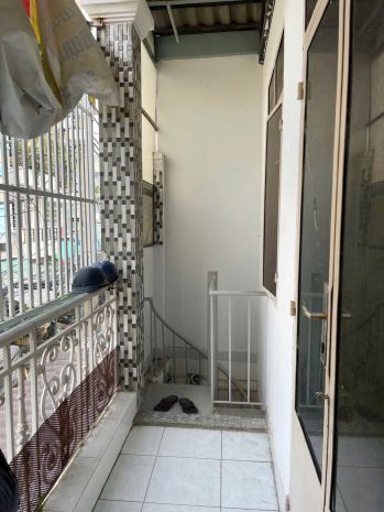 Nhà 2 tầng mặt tiền hồ thành biên p.chánh hưng. giá: 4.85 7204148