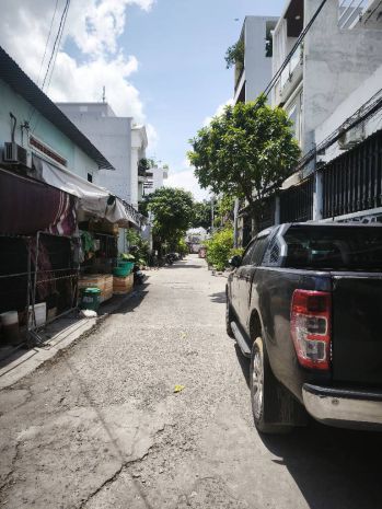 Không có căn thứ 2 - ngay trung tâm  - nhà 4 tầng hẻm xe 7205269