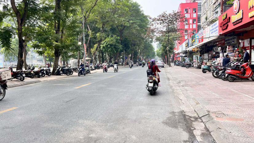 Bán nhà ngọc lâm, 2 mặt ngõ, ôtô vào nhà, mặt tiền 8.4m, 7205421