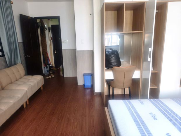 Cho thuê phòng 32m2 tách bếp full nội thất giá rẻ  p.bến 7205544