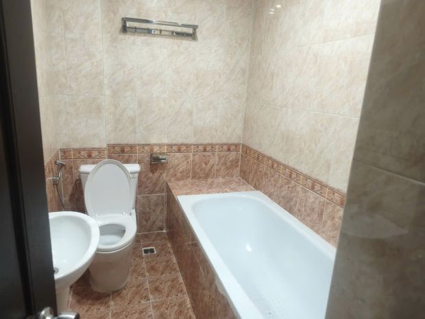 Cho thuê phòng 32m2 tách bếp full nội thất giá rẻ  p.bến 7205545