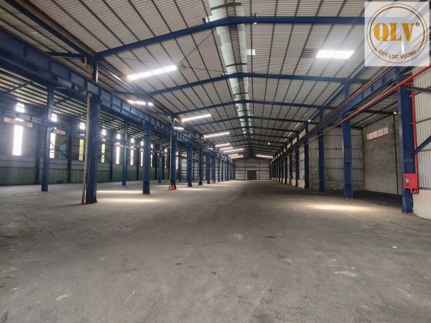 Cho thuê nhà xưởng  kcn sóng thần, bd  4.200m² 7205733