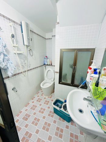 Nhà 2 tầng nở hậu hẻm ôtô âu dương lân p. chánh hưng giá 7206659