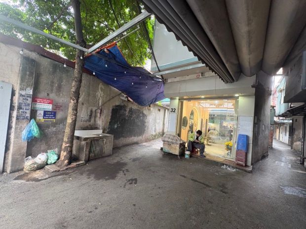 Bán nhà khương trung 56m chỉ 8,6 tỷ, sổ vuông, gần phố, đủ 7208679