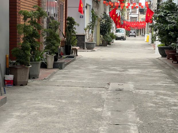 Cần bán 50m phân lô tt75 lai xá  ô tô chạy vòng quanh - 7209082