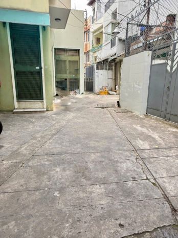 Bán nhà phú nhuận hxh 110m2 2 tầng ngang 6,3m 4 pn sát mt 7209701