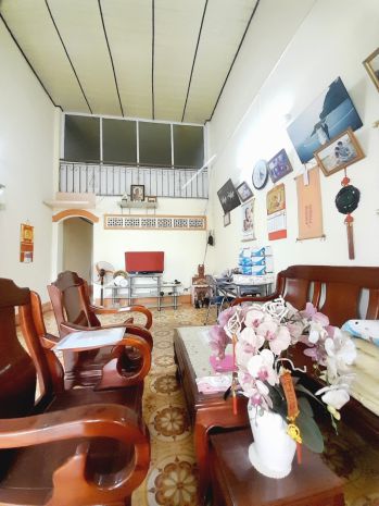 Nhà diện tích lớn linh xuân  125m² có sân đậu 2 ô tô  gần 7210677