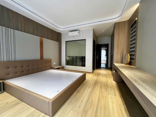 Seri 2 căn nhà phố sài đồng  thông ô tô  gara 2 chiếc 7 chỗ 7213705