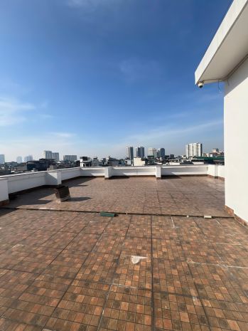 Tòa nhà vip mặt phố nguyễn hoàng, lô góc 3 mặt phố, 7215446