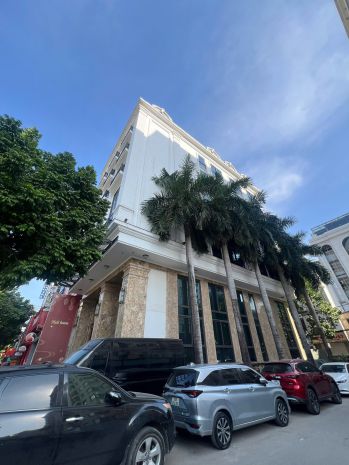 Tòa nhà vip mặt phố nguyễn hoàng, lô góc 3 mặt phố, 7215449