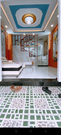 Bán nhà thạnh xuân 22gần chợ minh phát
1 trệt, 1lầu, 3pn, 7215896