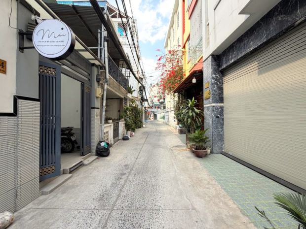 Nguyễn đình chính p.15 phú nhuận  hẻm ô tô thẳng 1 trục 7217245