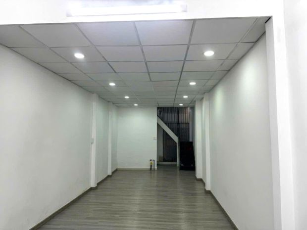 Nguyễn đình chính p.15 phú nhuận  hẻm ô tô thẳng 1 trục 7217247