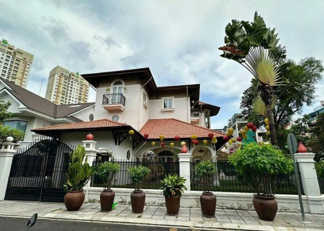 Bán căn biệt thự thảo điền  đường 55, p. thảo điền, tp. 7217740