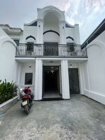 Bán nhà 2 tầng mặt tiền kinh doanh đa ngành,ngang 6m,gần 7218577